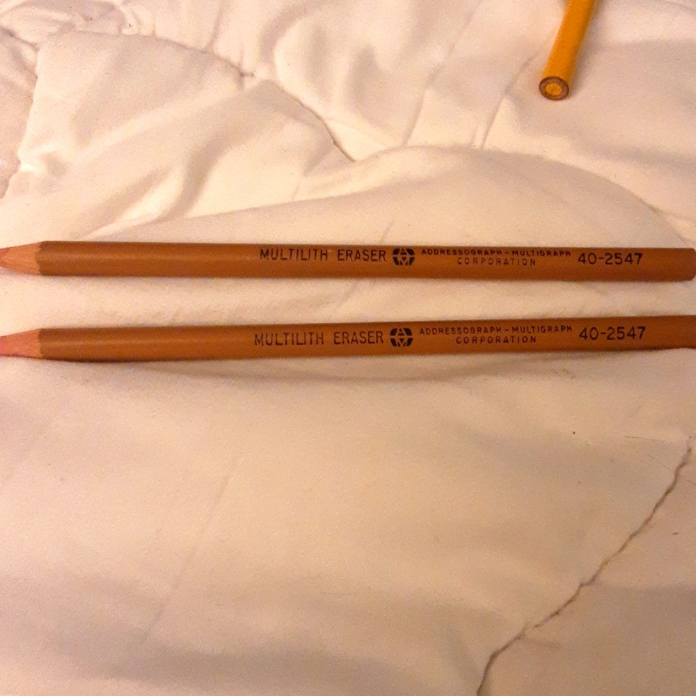 2 MULTILITH ERASER #40-2547